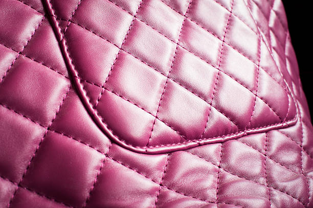 istock pink color leather handbag 512488226