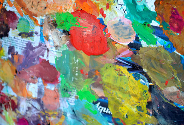 istock Stains of temperas and oil paints 512490637