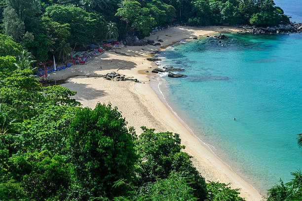 istock Seascape view point at laemsingh of Kamala beach 512509028