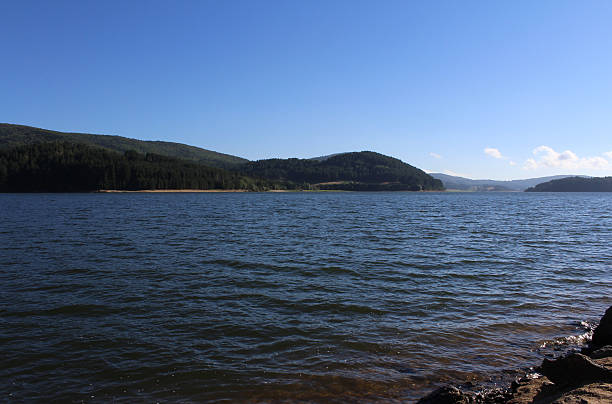 istock Mountain Lake, Arvo, Sila, South Italy 512545365