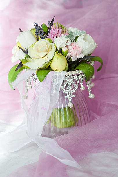 istock close-up of wedding bouquet whith crown 512555496