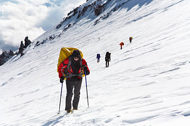 istock Group of hikers in the mountain 512593652
