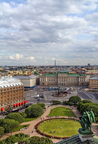 istock View Saint Isaac Square, Saint Petersburg 512597746
