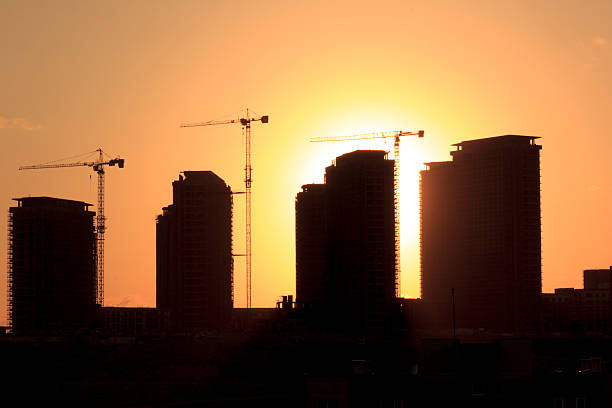 istock Silhouette of the building 512604475