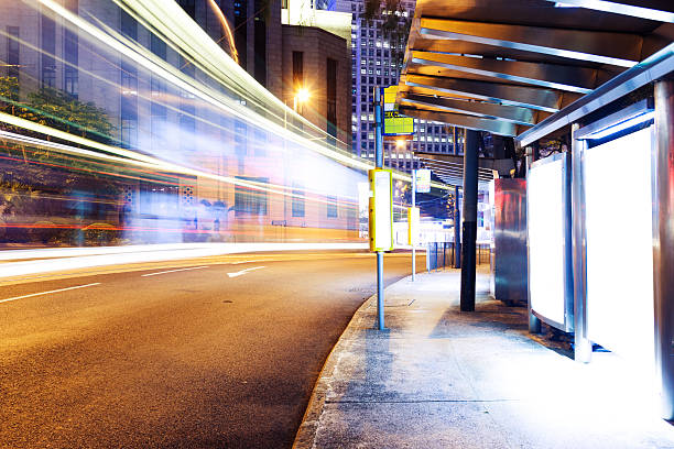 istock Urban traffic light trail at night 512606523