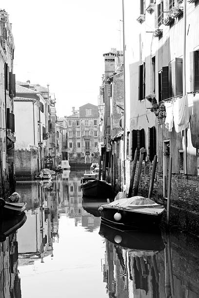 istock Venice Grand Canal in early morning mist 512621486