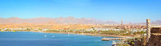 istock February day on the beach in Sharm El Sheikh 512687614