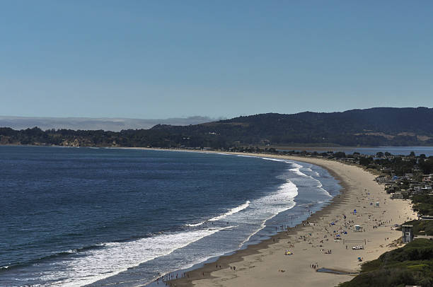 istock Stinson Beach, Bolinas Bay, California 512696290
