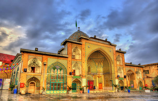 zaid moschea, teheran grand bazaar – iran - teheran foto e immagini stock