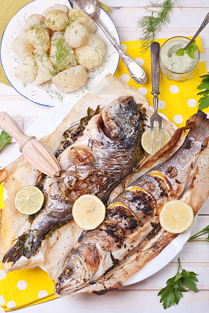 istock Grilled dorado and gilthead 512727018