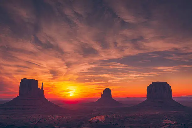 Photo of Monument Valley sunrise