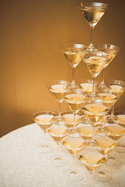 istock Pyramid of glasses and champagne 512736370