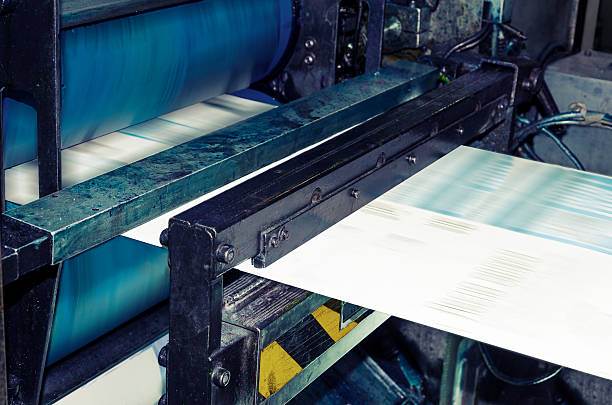 la máquina de impresión, hith velocidad de impresión offset roto prensa - printout industry store workshop fotografías e imágenes de stock