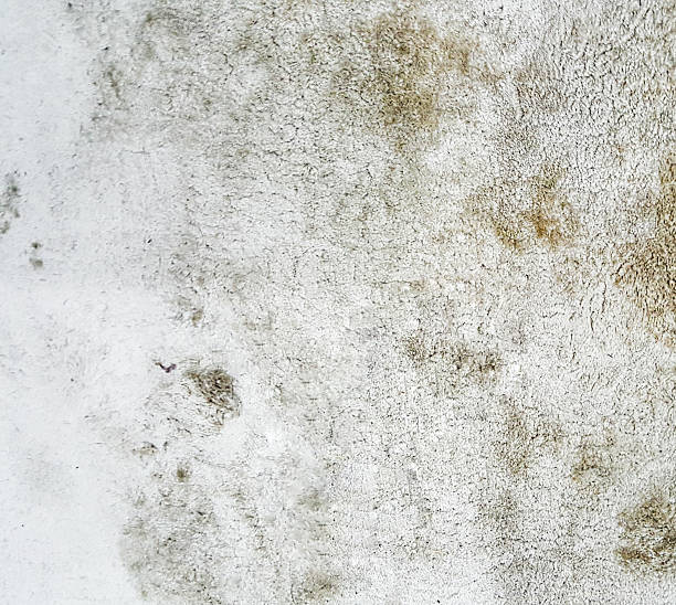 istock Grunge stain on the old cement wall 512748870