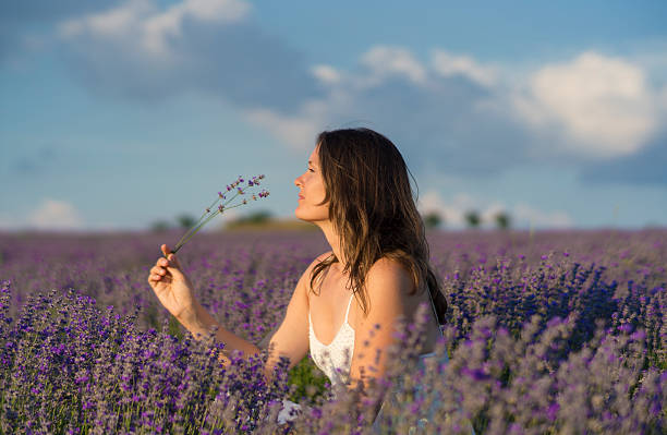 istock Enjoying the fragrance 512801094