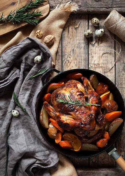 istock Barbecued chicken, crispy brown skin stuffed with vegetables 512813888