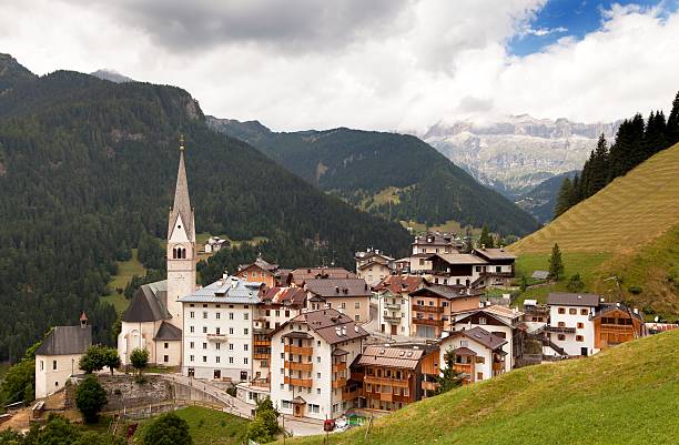 istock Livinallongo or Buchenstein's Parish 512818064