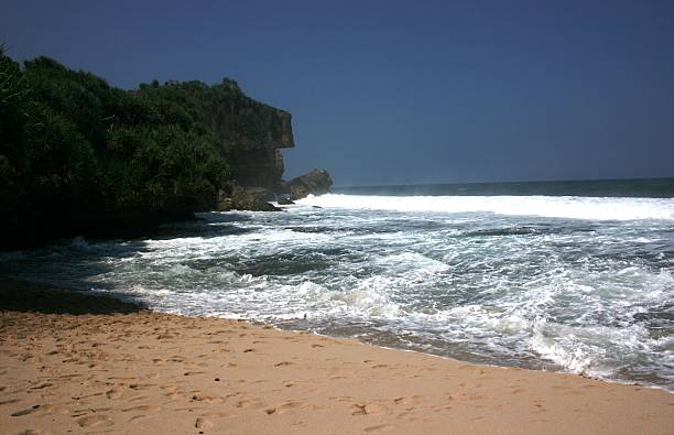 istock Ngobaran Beach, Wonosari, Yogyakarta, Indonesia 512825570