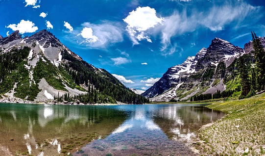 Maroon Bells reflection in the alpine lake. 