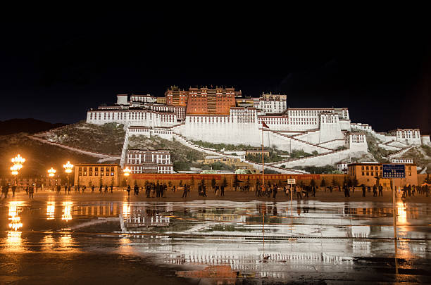 istock Potala Palace at night, Lhasa, Tibet, China 512881140