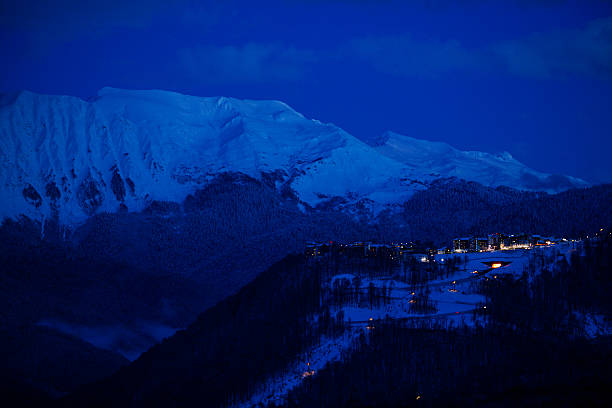 istock Ski village on the mountain night view 512883408