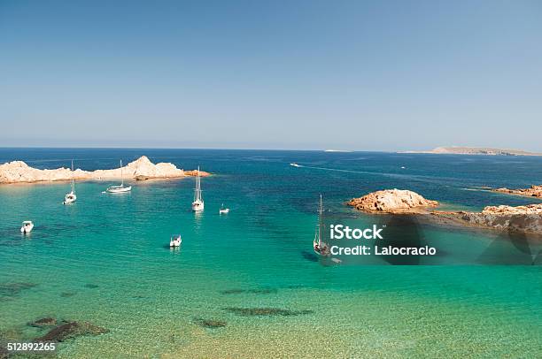 Vacaciones Foto de stock y más banco de imágenes de Barco de vela - Barco de vela, Destinos turísticos, Embarcación marina