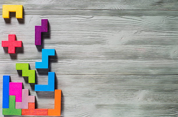 istock Geometric shapes on a wooden background. 512892572