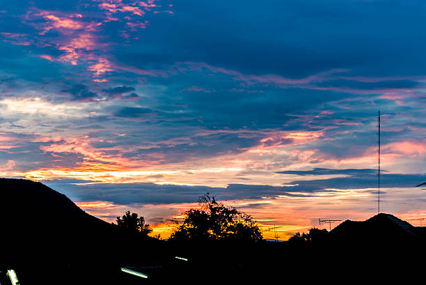 istock Silhouette tree on sunrise clouds. texture sunrise clouds. early 512937273
