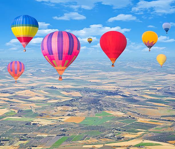 istock Flight of hot air balloons. 512942027