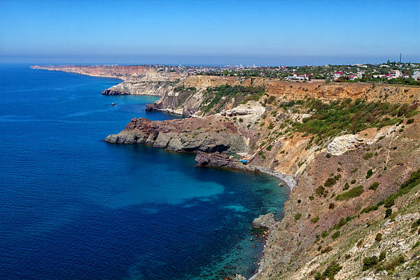 istock Sunny view of the Black Sea 512993000