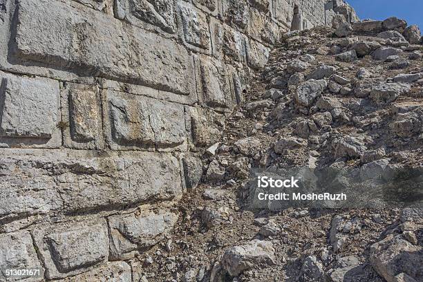 La Antigua Fortaleza En Israel Nimród Foto de stock y más banco de imágenes de Arqueología - Arqueología, Arquitectura, Colina