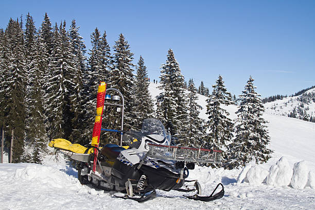 istock Mobile Mountain Rescue Vehicle 513041498