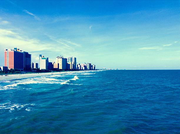 istock Buildings on the Coast 513050090