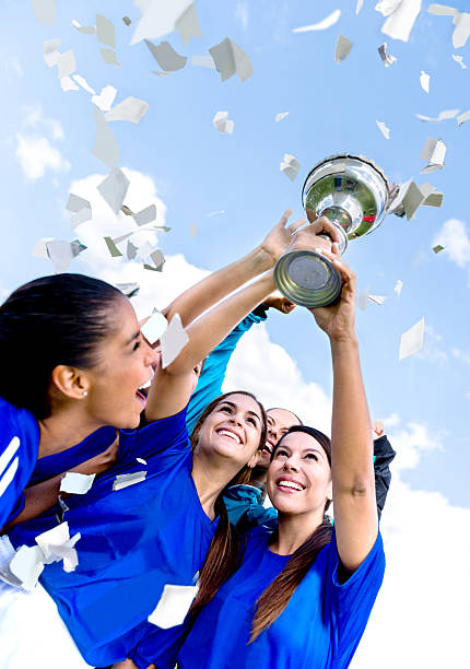 istock Soccer team winning the cup 513075117