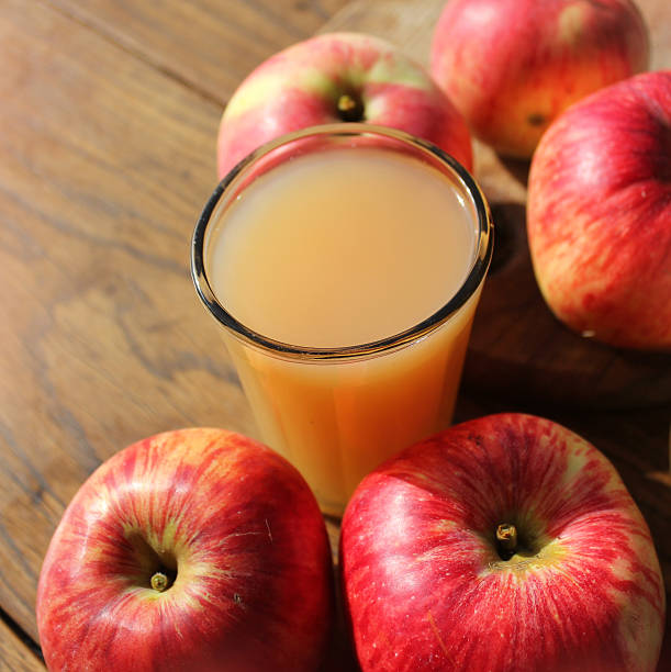 istock Fresh unfiltered organic apple juice 513099151