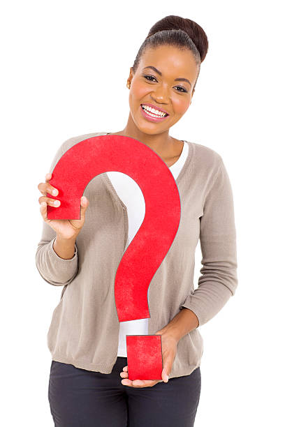 african american ragazza con punto interrogativo - african descent question mark holding asking foto e immagini stock