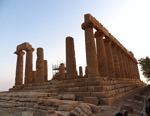 tempio di giunone anuncio agrigento - civilta fotografías e imágenes de stock