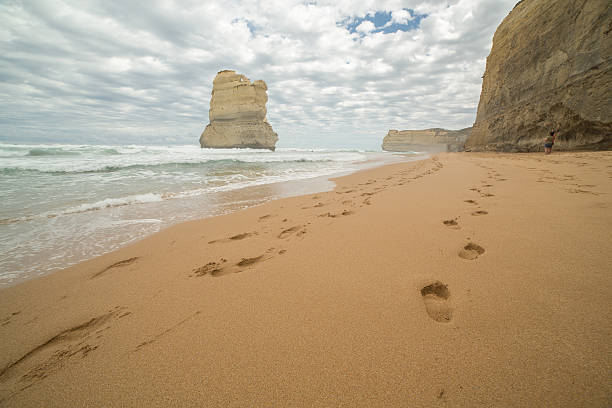 istock Gibson Steps beach in Port Campbell National Park 513112404