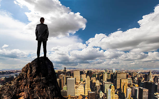 istock Businessman looking at the city 513124592