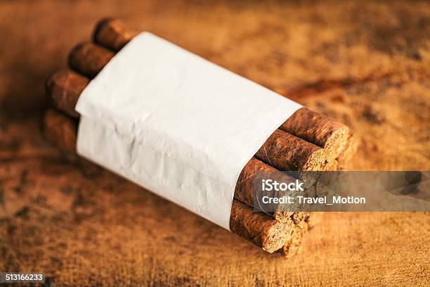 Cigarros Cubanos Foto de stock y más banco de imágenes de Agricultura - Agricultura, Arreglo, Arte y artesanía