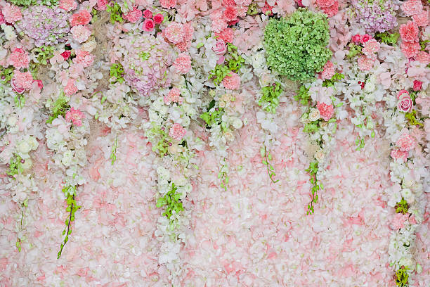 istock Beautiful flower wedding decoration 513185647