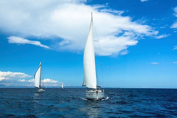 istock Yachting in the wind through the waves. Sailing. Luxury yachts. 513227313