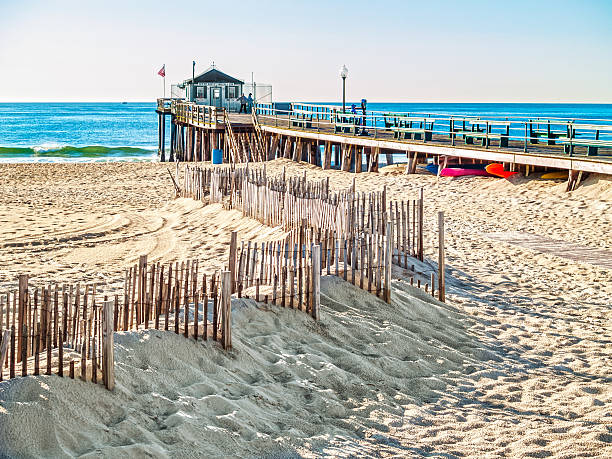 istock Fishing Pier Ocean Grove 513227848
