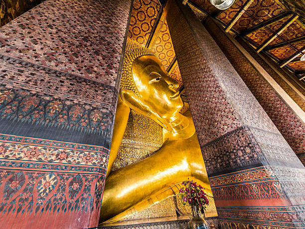 istock Reclining Buddha in Wat Pho Bangkok Thailand 513229370