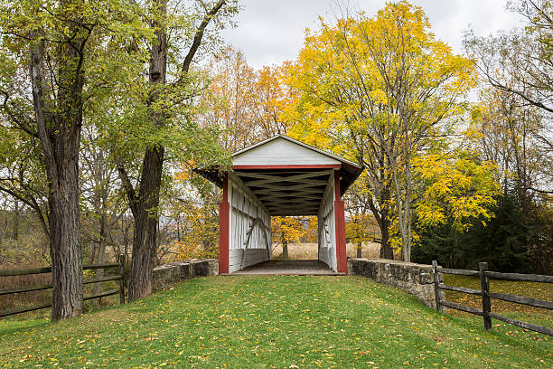 istock Front View, Dr. Kinsley Covered Bridge Bedford County Pennsylvania 513234818