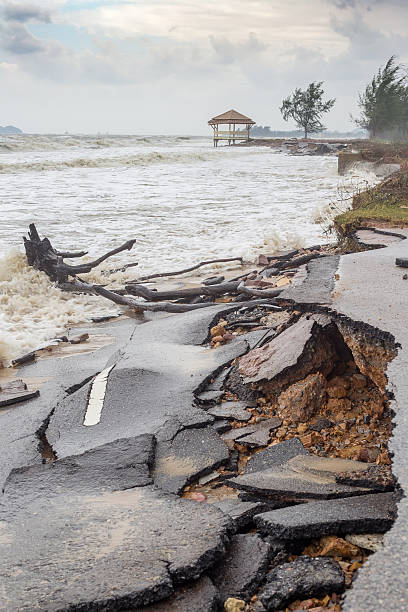 istock Beach Road slide along the beach  to water erosion 513244206