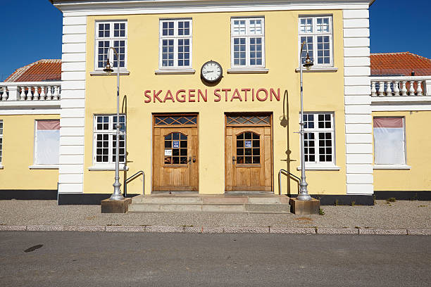istock Skagen (Denmark) - Old central station 513293607