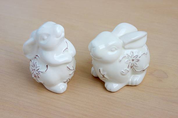 istock Glass Bunnies 513295958