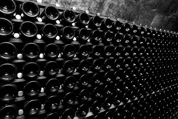 istock Bottle of champagne 513298052