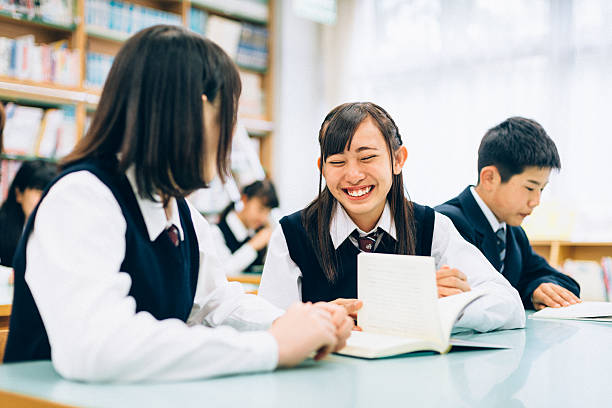 istock Japanese Female Students in the Library 513300612